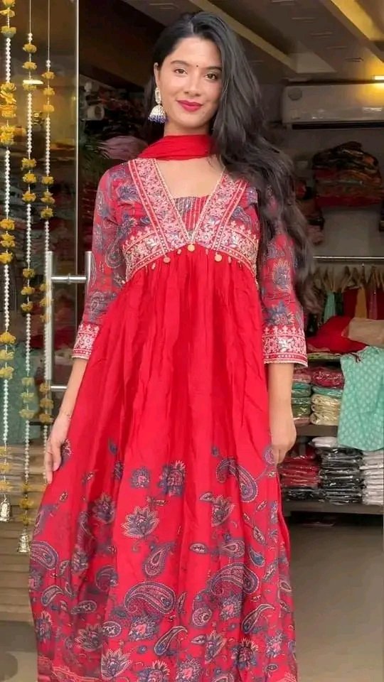 🌺রেড গাউন 🌺